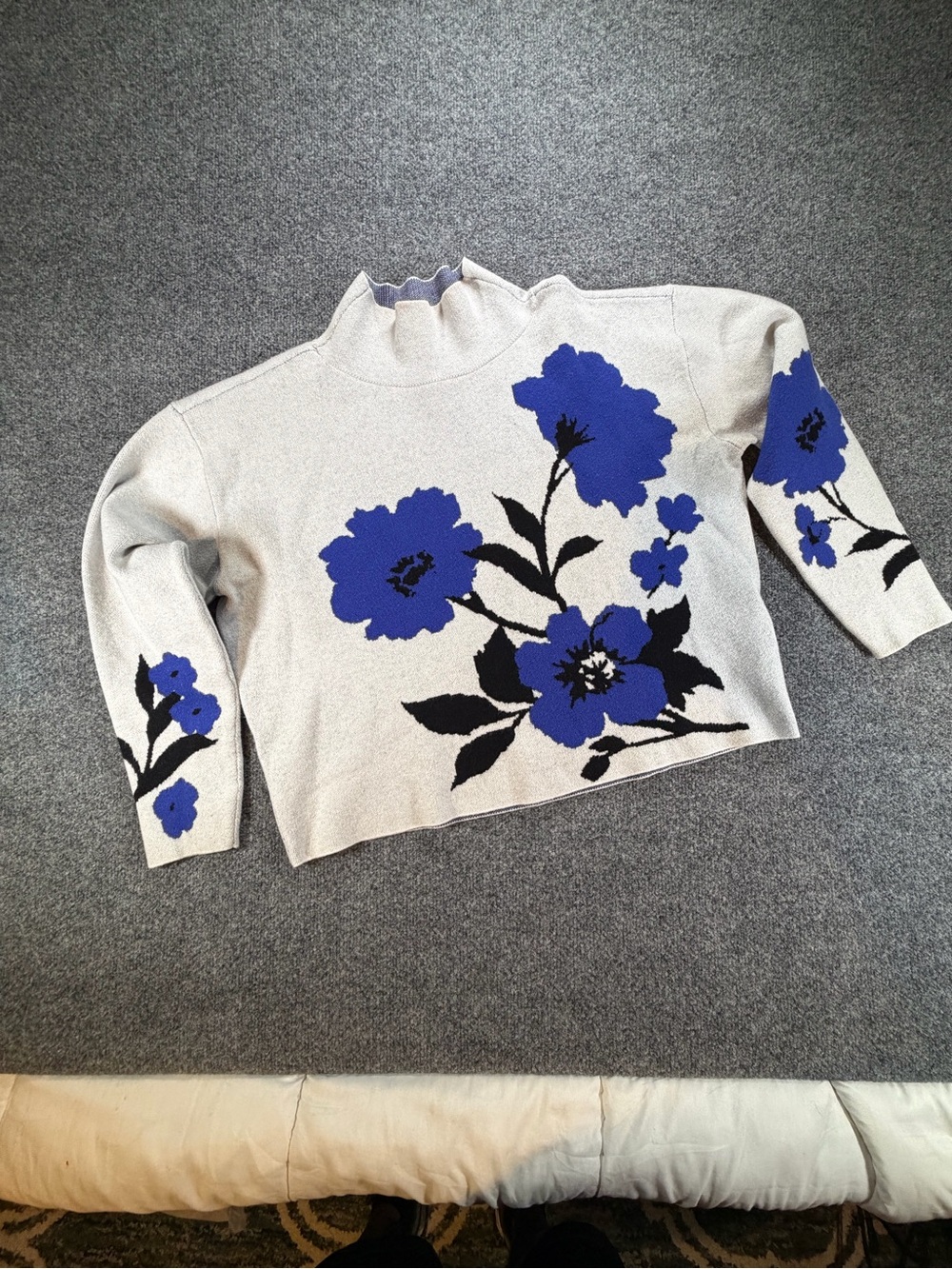 Anthropologie Maeve Womens M The Carys Mock Neck Floral Sweater Blue White BLK - Picture 2 of 7